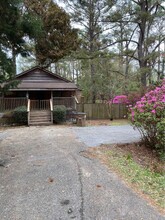 2404 Riverside Dr in Mobile, AL - Building Photo - Building Photo