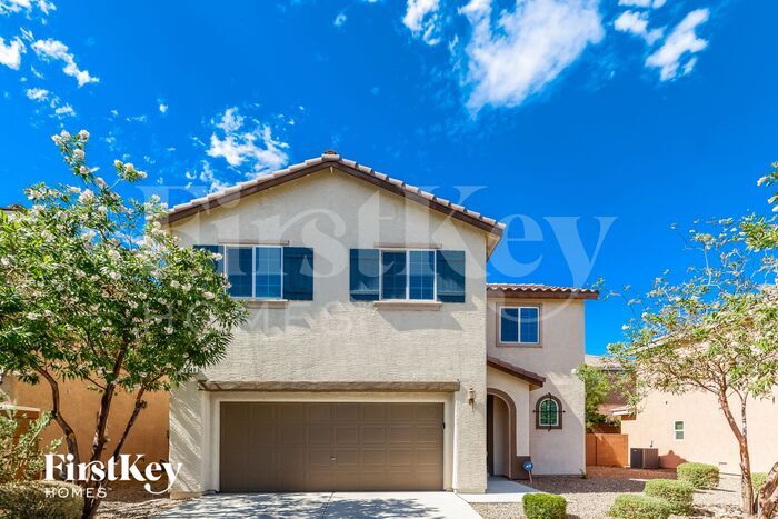 8648 Clay Bluff Ave in Las Vegas, NV - Foto de edificio