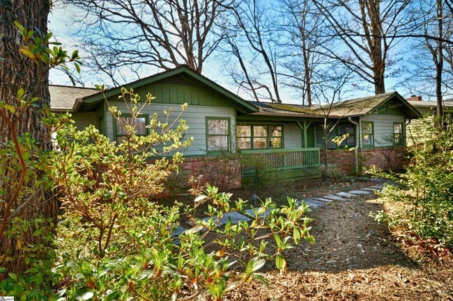 1671 Hogback Mountain Rd in Tryon, NC - Building Photo - Building Photo