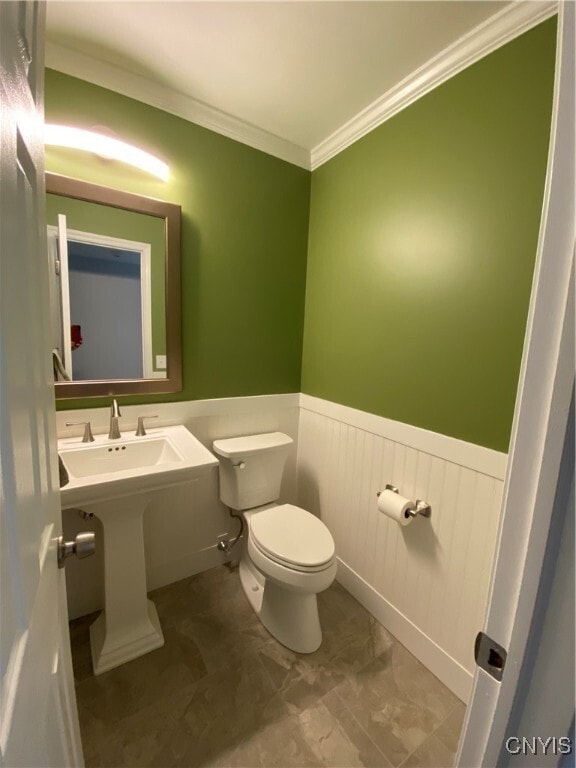 property at 447 Summerhaven Dr N