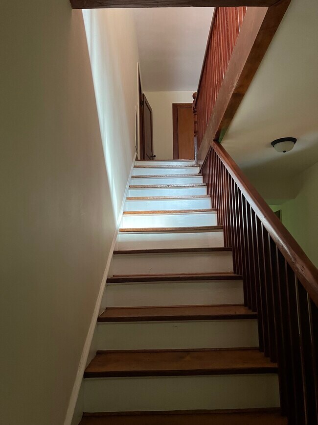 337 Laurel Mills Rd in Castleton, VA - Building Photo - Building Photo