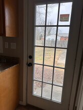 8403 Robin Hill Dr in Louisville, KY - Building Photo - Building Photo