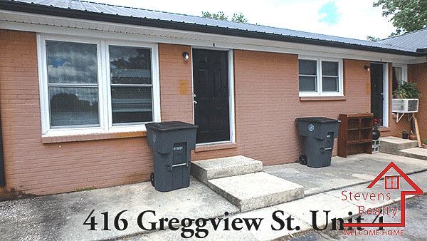 416 Greggview St in McMinnville, TN - Building Photo