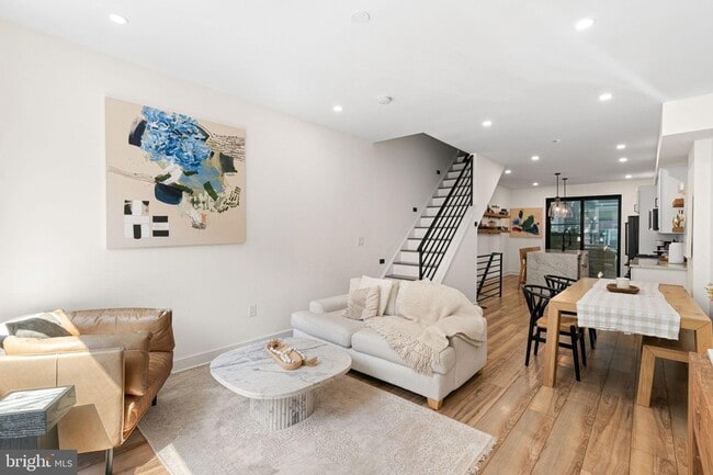 2231 Earp St in Philadelphia, PA - Building Photo - Building Photo