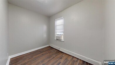 277 2nd St in Newark, NJ - Building Photo - Building Photo