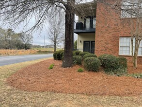 Condos at Mill Crk in Auburn, AL - Building Photo - Building Photo