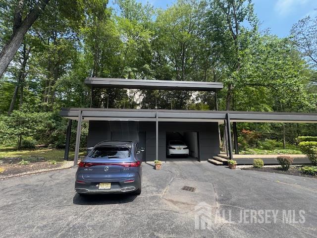 property at 87 Ridgeview Cir