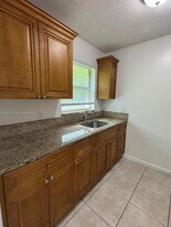 1746 3rd Ave N in Lake Worth Beach, FL - Building Photo