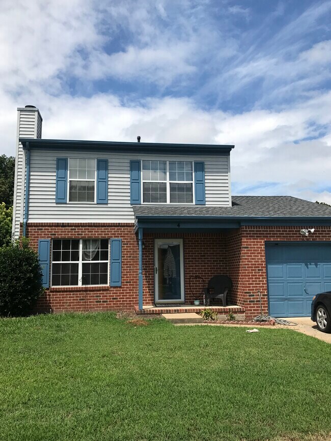 4 Poseidon Pl Rentals in Hampton, VA