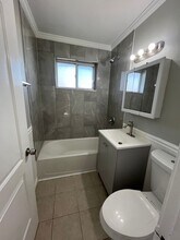 17326 Park Ave in Lansing, IL - Building Photo - Building Photo