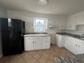 79 West St in Milford, MA - Building Photo - Building Photo