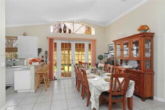 15382 SW 16th Terrace in Miami, FL - Building Photo - Building Photo