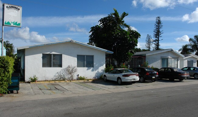 1721 Johnson St in Hollywood, FL - Building Photo - Building Photo