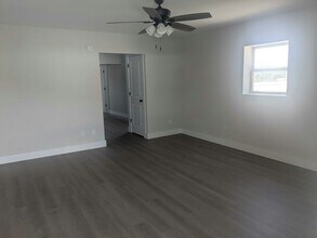 4471 E Andrew Johnson Hwy in Morristown, TN - Foto de edificio - Building Photo