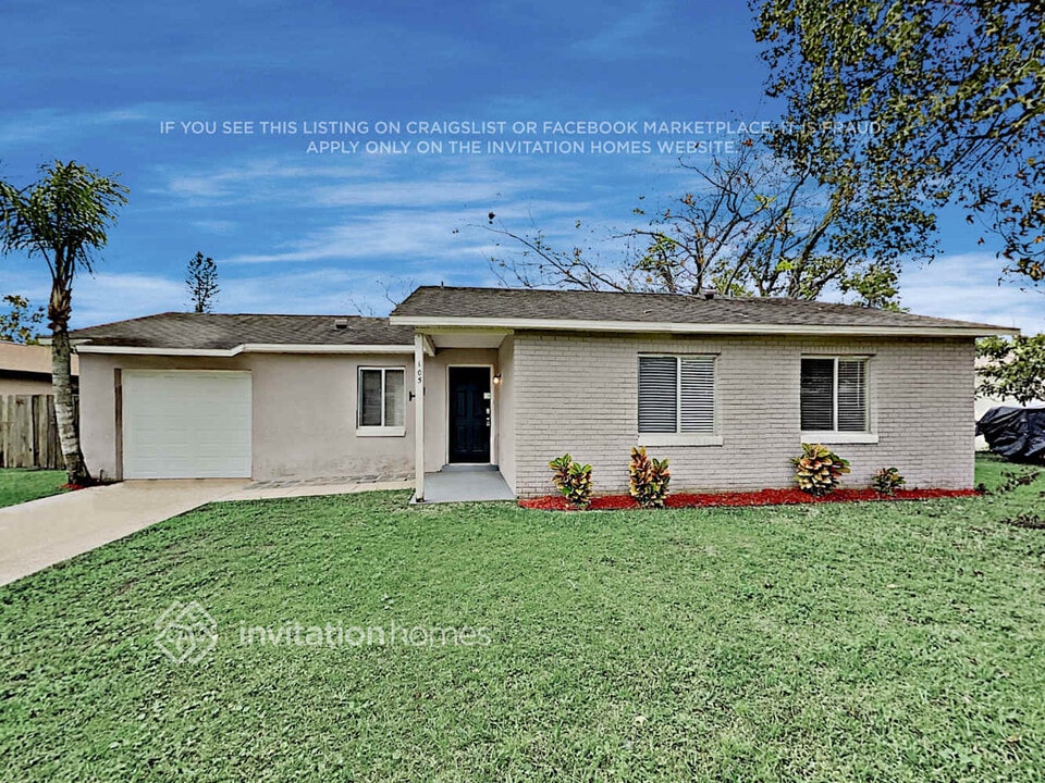 105 Lake Ada Cir in Sanford, FL - Building Photo