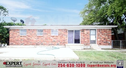 2207 Zephyr Rd in Killeen, TX - Building Photo - Building Photo