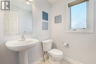 366 Forestbrook St in Ottawa, ON - Building Photo - Building Photo