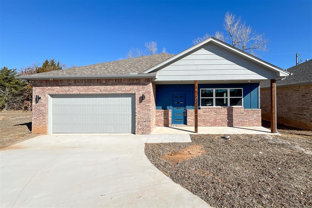 833 Remington Ave in Jones, OK - Building Photo