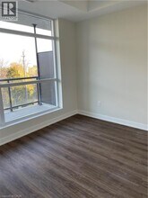 309 N Service Rd in Stoney Creek, ON - Building Photo - Building Photo