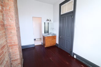 1531 Elm St in Cincinnati, OH - Building Photo - Building Photo