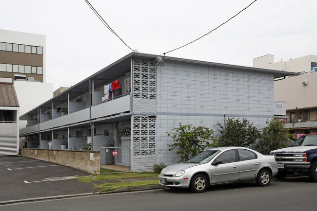 1920 Young St in Honolulu, HI - Foto de edificio - Building Photo