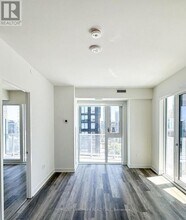 100-2100 Dalhousie St in Toronto, ON - Building Photo - Building Photo