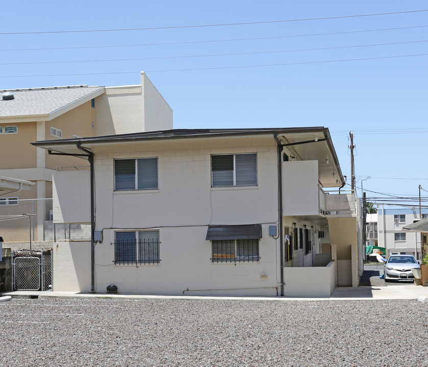 1328 N School St in Honolulu, HI - Building Photo