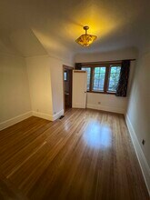 6448 Benvenue Ave in Oakland, CA - Building Photo - Building Photo