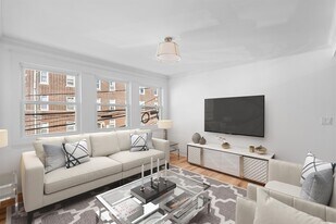 5 Poplar St in Jersey City, NJ - Building Photo