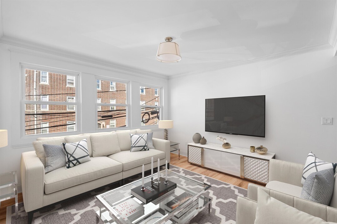 5 Poplar St in Jersey City, NJ - Building Photo