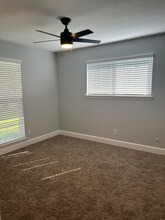 1823 Shadow Bend Dr in Houston, TX - Building Photo - Building Photo