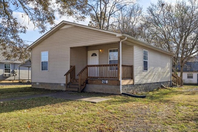 216 Winters St in Adams, TN - Building Photo - Building Photo