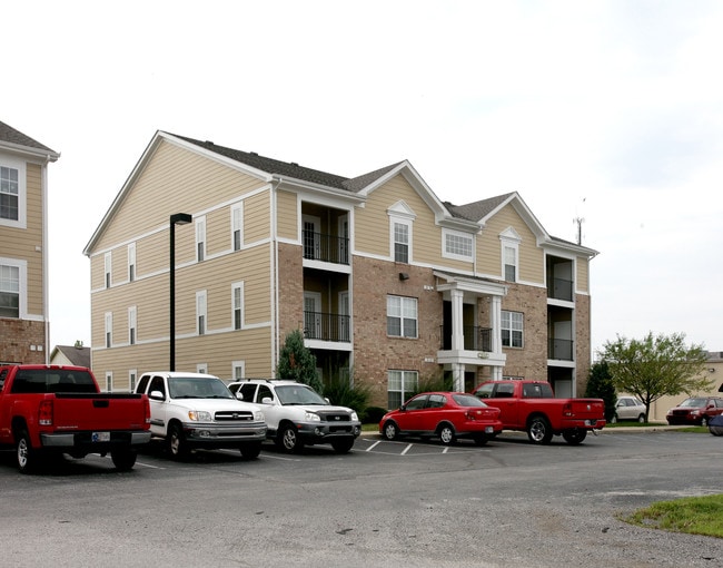 City View Farm Apartments in Franklin, IN - Building Photo - Building Photo