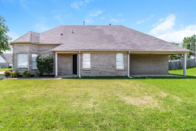 property at 7896 Allen Ridge Ln