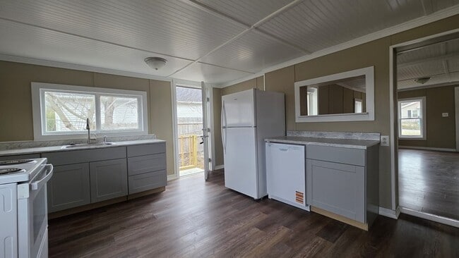 1411 St Louis St in Johnson City, TN - Building Photo - Building Photo