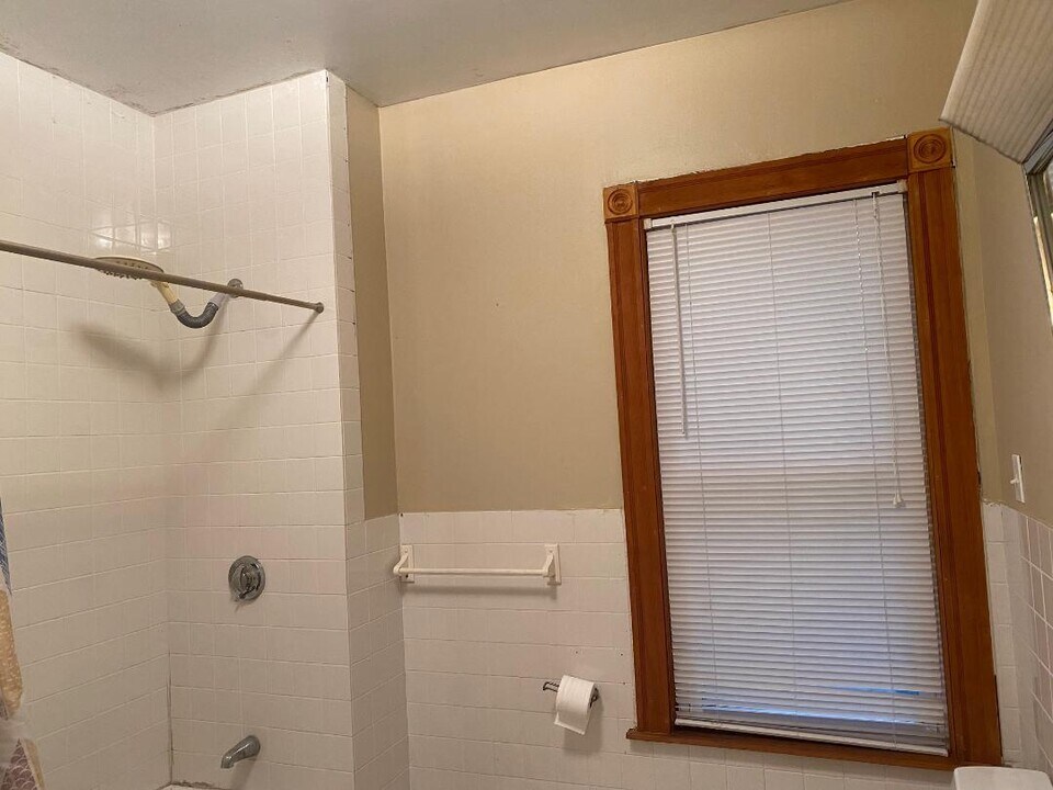 3 Washburn Ter, Unit 2 in Brookline, MA - Foto de edificio