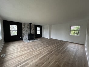 149 Brookdale Park in Rochester, NY - Building Photo - Building Photo