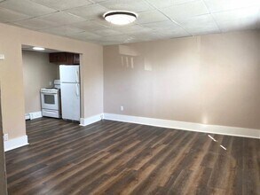 27 Patterson St in Augusta, ME - Building Photo - Building Photo