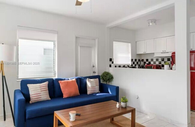 7721 Harding Ave in Miami Beach, FL - Building Photo - Building Photo