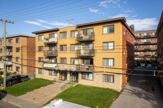 2640 Provost Rue in Lachine, QC - Building Photo - Building Photo