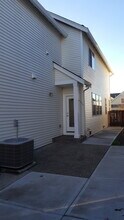 2409 87th Dr NE in Lake Stevens, WA - Building Photo - Building Photo