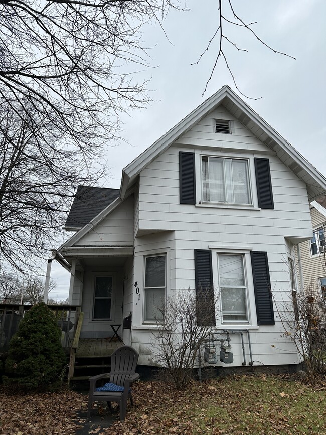 property at 401 Dewitt St