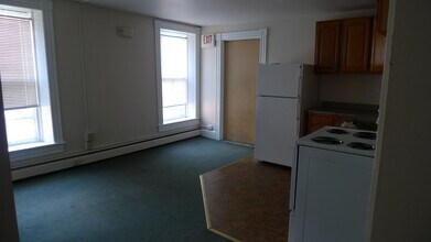 24 State Street in Windsor, VT - Building Photo - Interior Photo