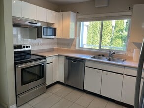 3238 Quebec St in Vancouver, BC - Building Photo - Building Photo