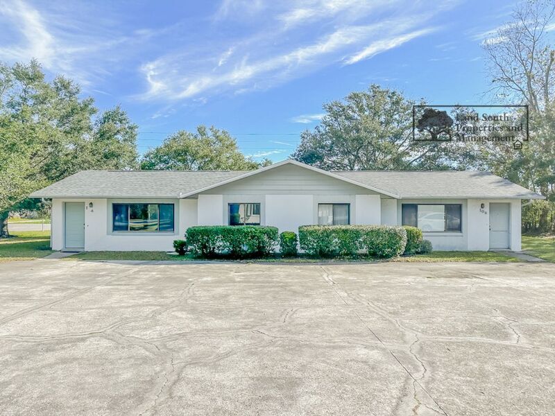 104 Rosalynn Cir in Lakeland, FL - Building Photo