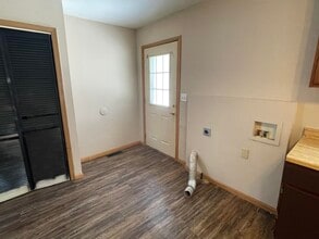 1019 Grove in Danville, IL - Building Photo - Building Photo