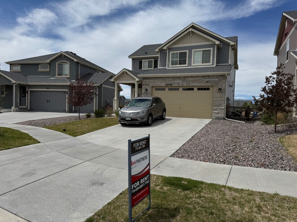 6832 Backcountry Loop in Colorado Springs, CO - Building Photo