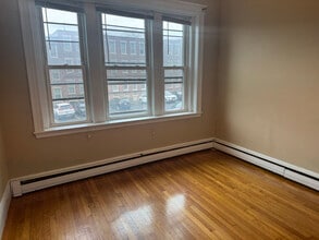 1657 Commonwealth Ave in Boston, MA - Building Photo - Building Photo