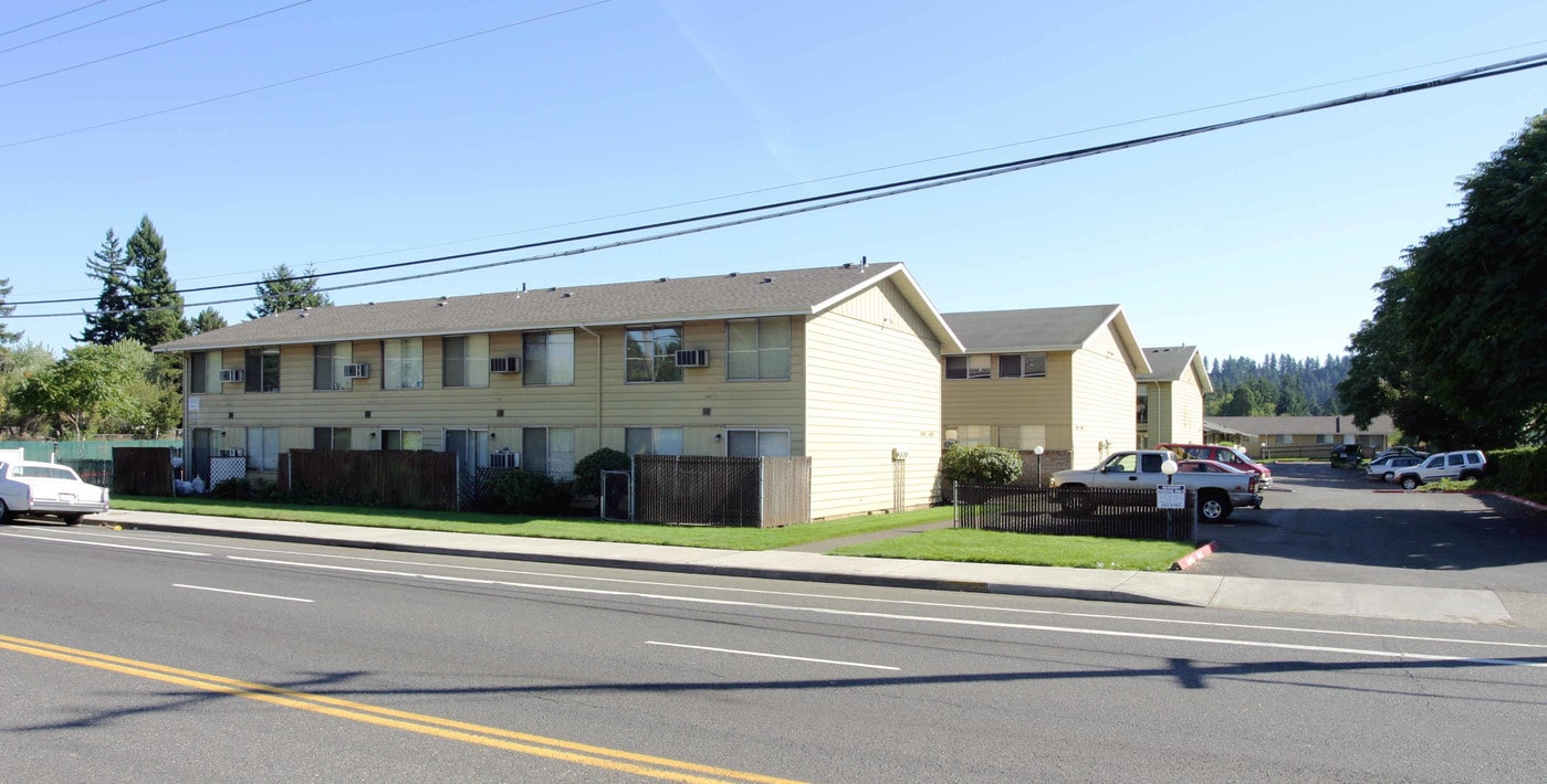 Burlwood Apartments in Portland, OR - Building Photo