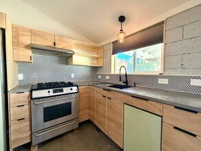 67094 San Mateo Dr in Cathedral City, CA - Building Photo - Building Photo